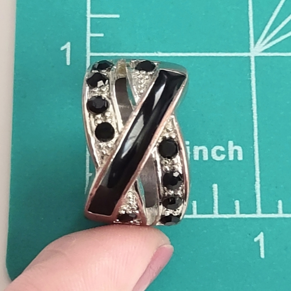 Crossover Cocktail Ring Silver Tone With Black Rh… - image 5